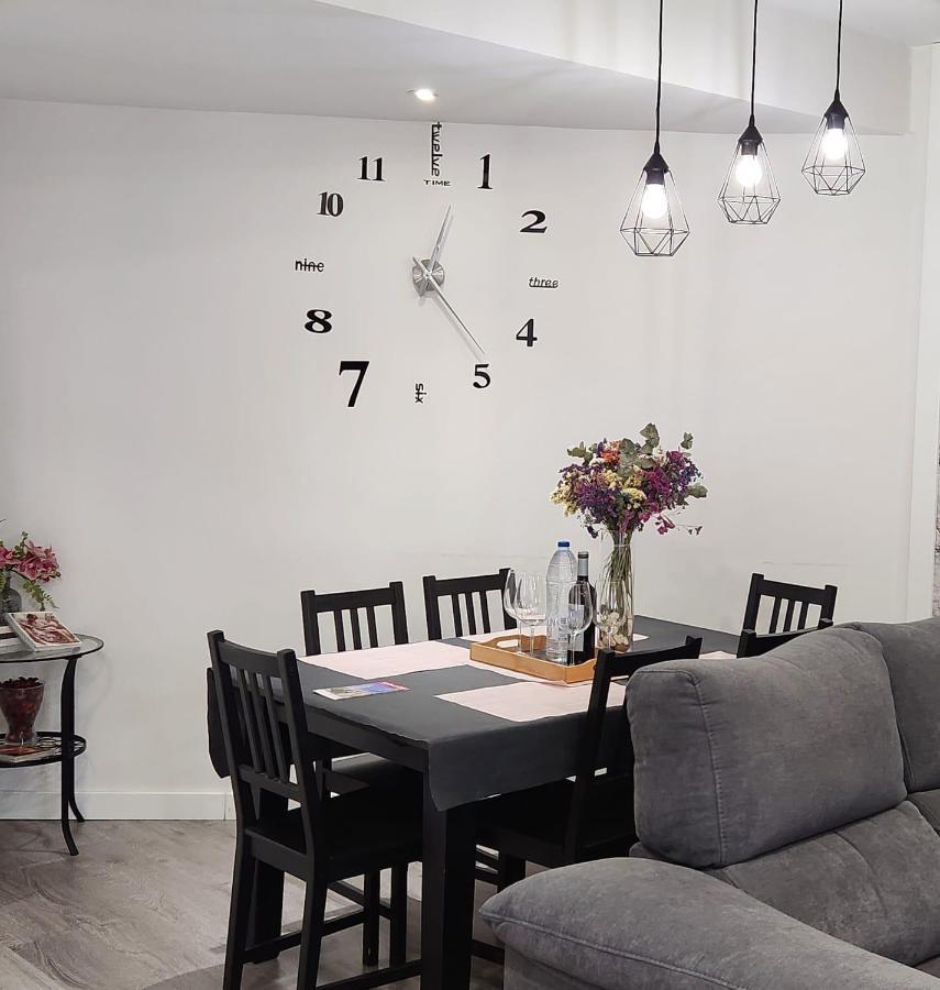 Apartamento Paula Valladolid Bagian luar foto