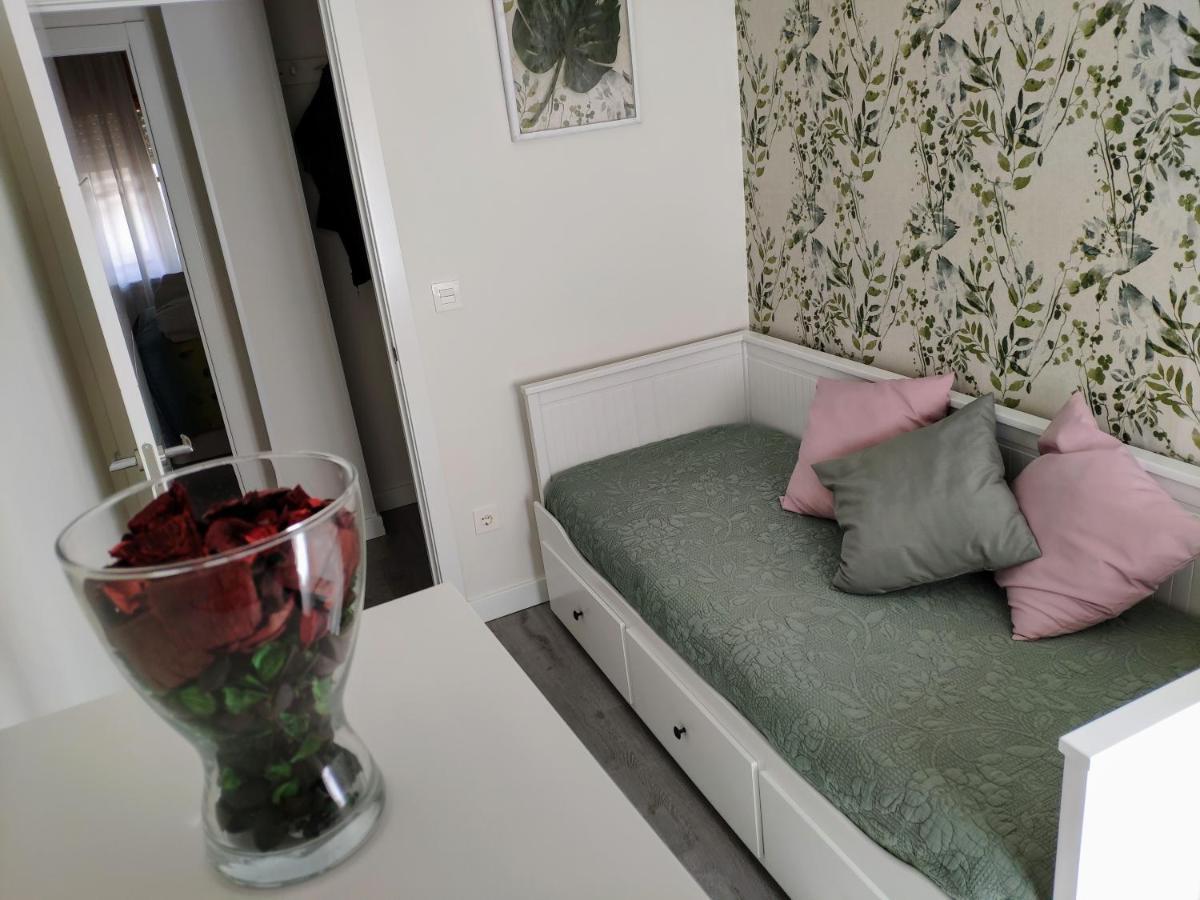 Apartamento Paula Valladolid Bagian luar foto